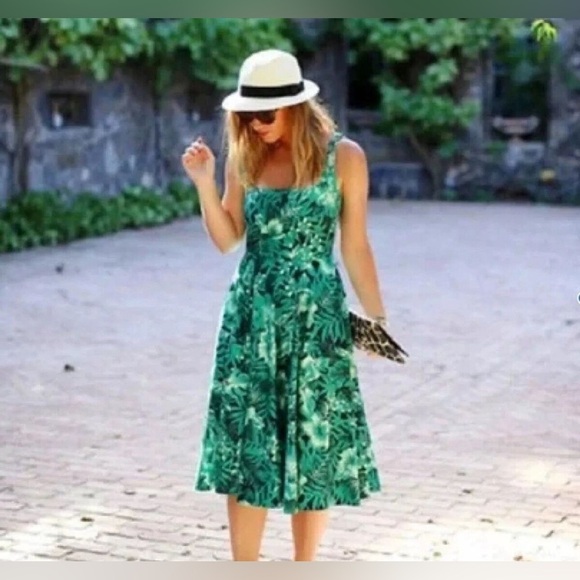 Zara Woman Green Tropical Fit and Flare Dress Size Medium  Palm Hawaiian - Picture 2 of 11
